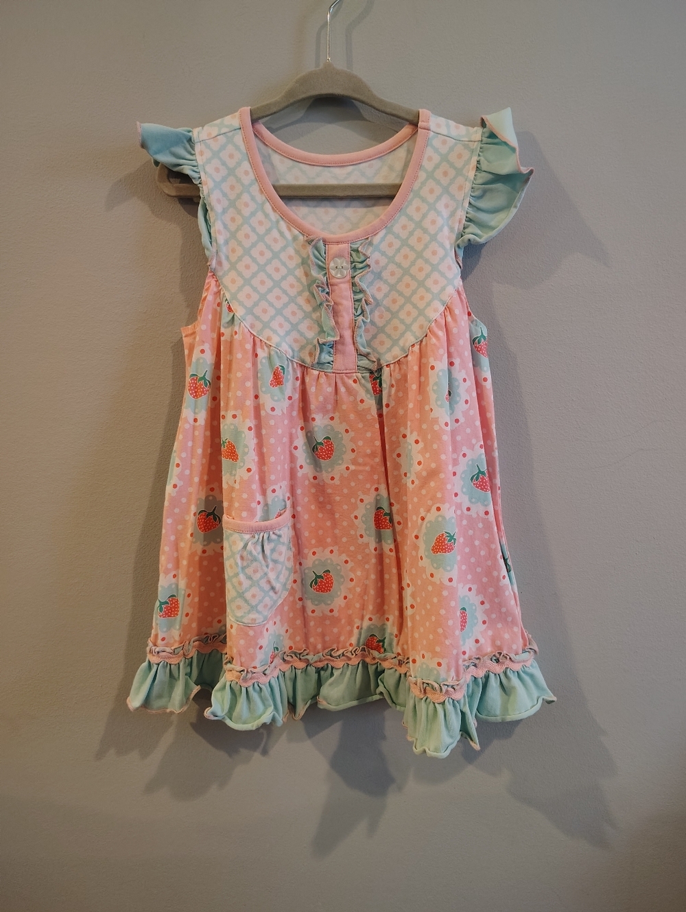 Serendipity Strawberry Top